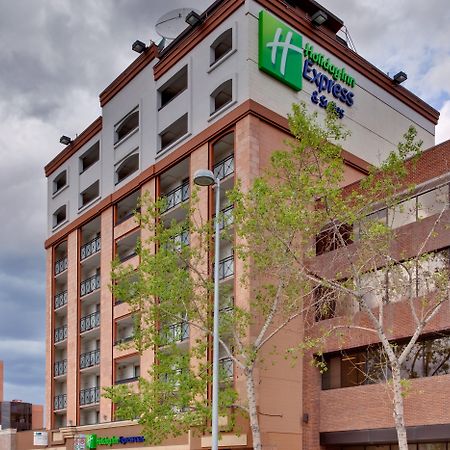 Holiday Inn Express And Suites Calgary By Ihg Exteriér fotografie