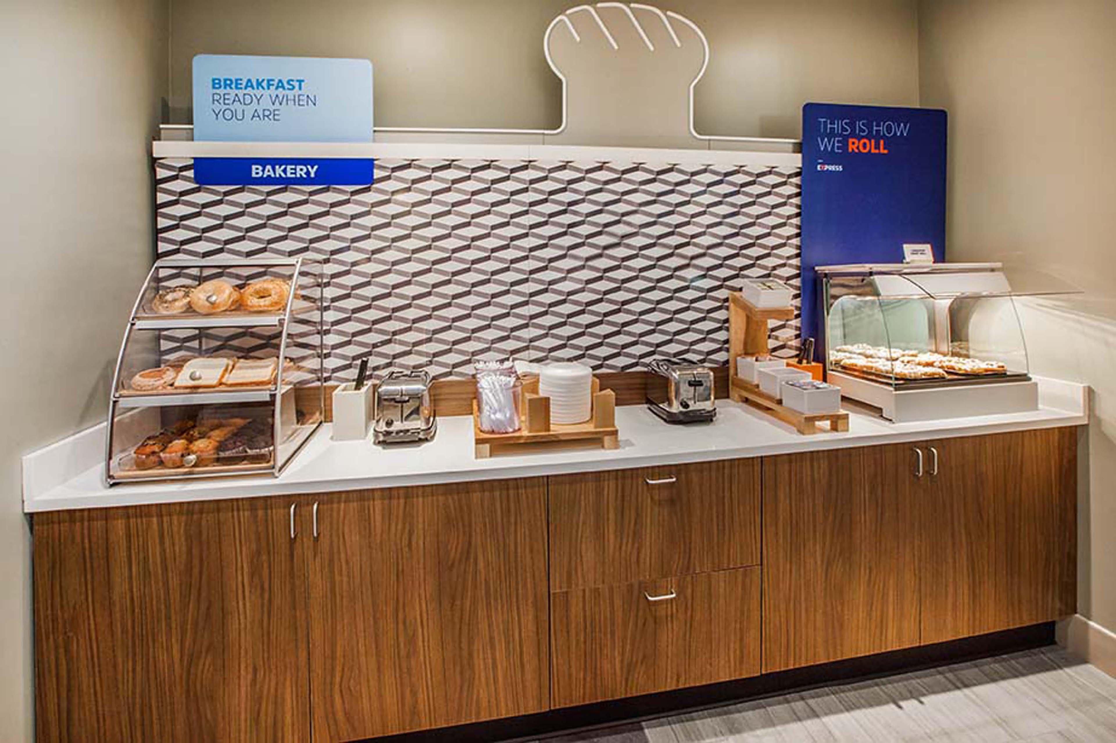 Holiday Inn Express And Suites Calgary By Ihg Exteriér fotografie