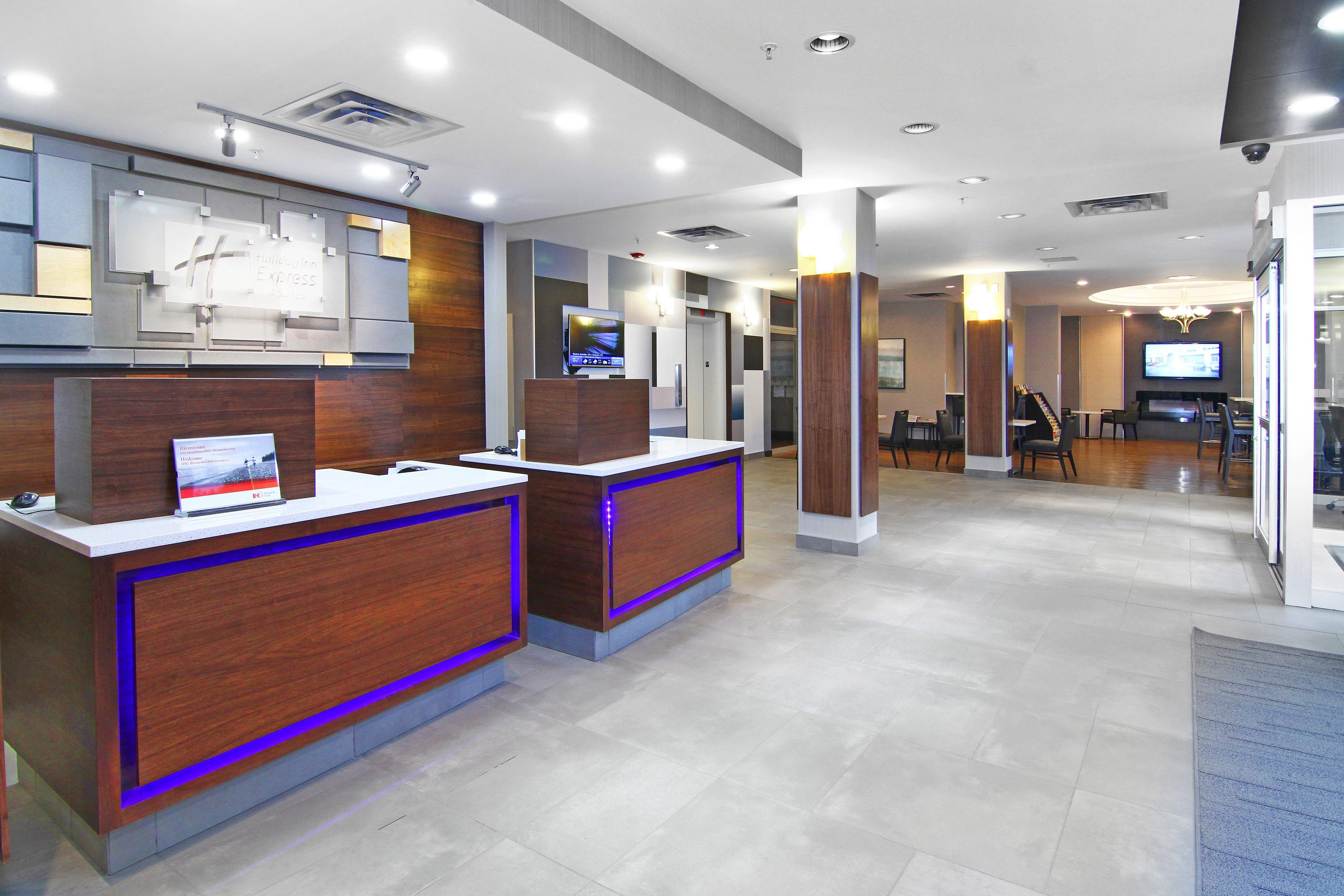 Holiday Inn Express And Suites Calgary By Ihg Exteriér fotografie