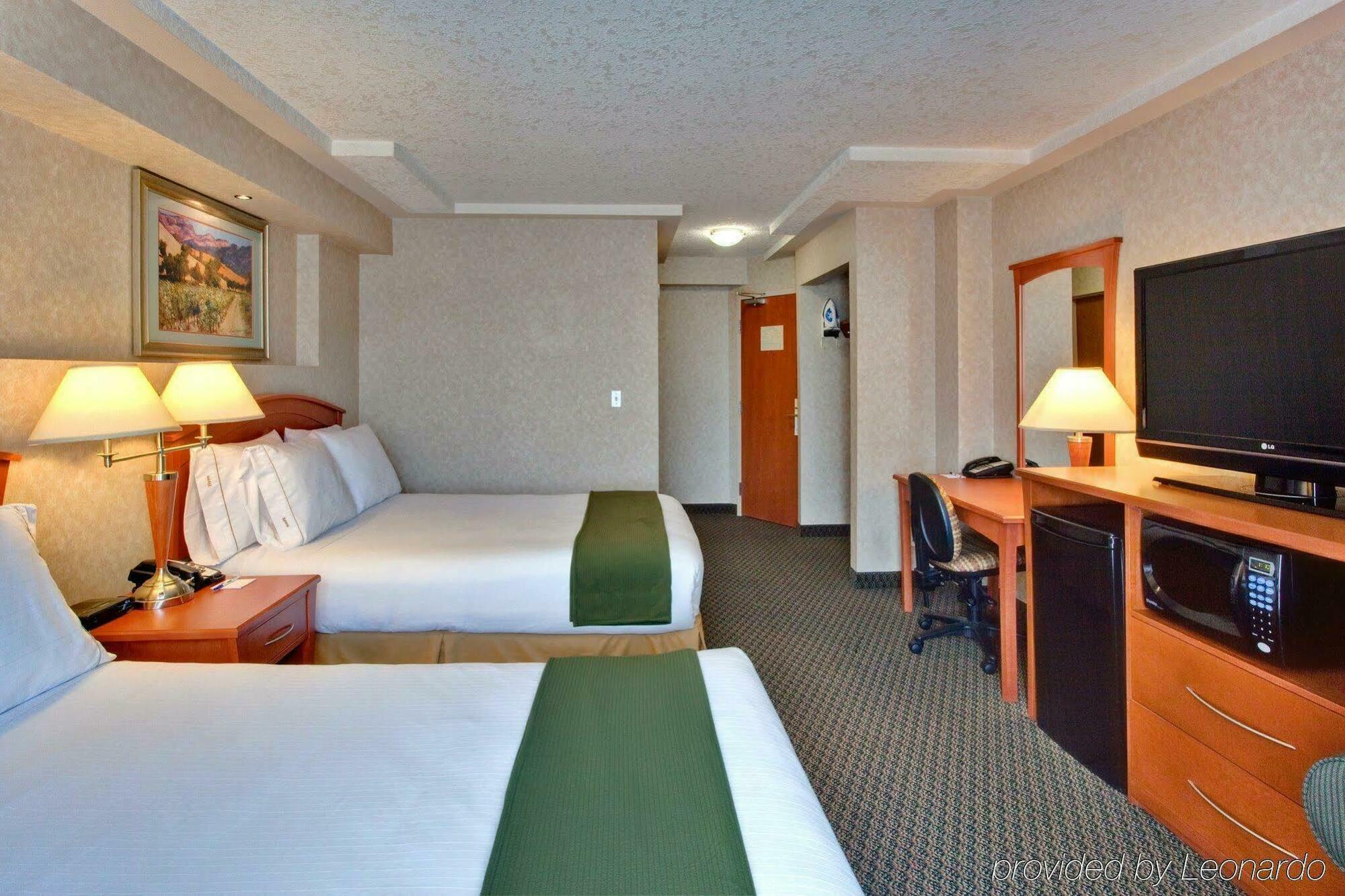Holiday Inn Express And Suites Calgary By Ihg Exteriér fotografie