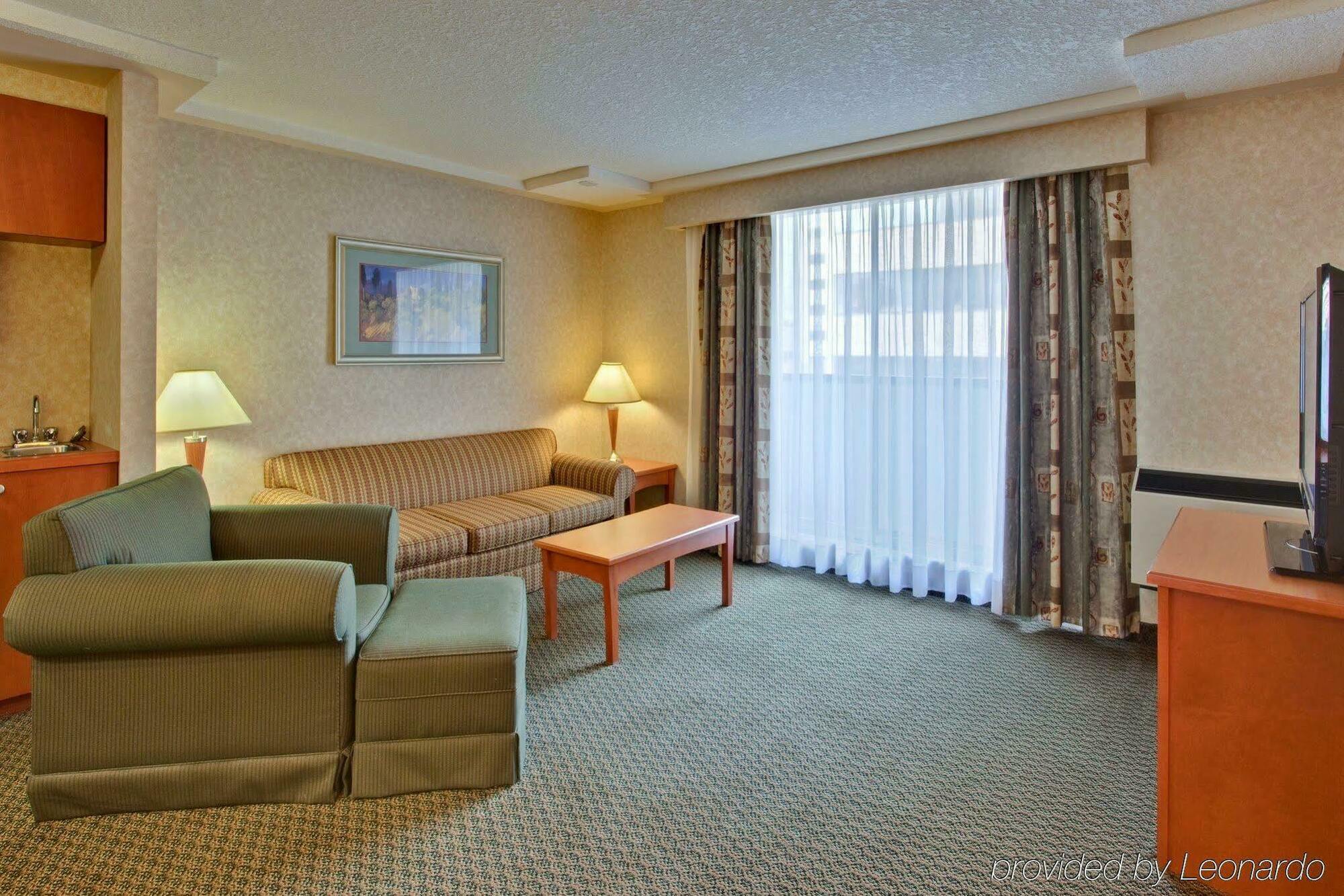 Holiday Inn Express And Suites Calgary By Ihg Exteriér fotografie